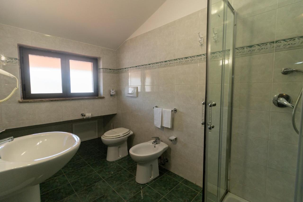 Hotel Federica Риаче-Марина Экстерьер фото