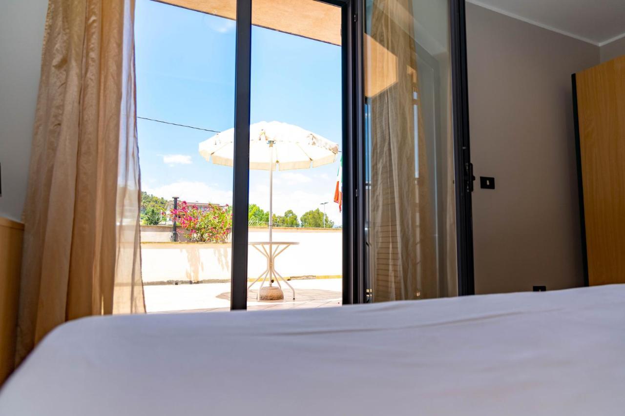 Hotel Federica Риаче-Марина Экстерьер фото