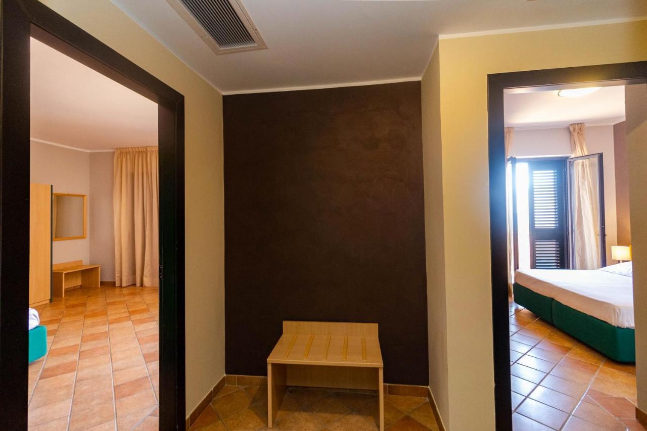 Hotel Federica Риаче-Марина Экстерьер фото